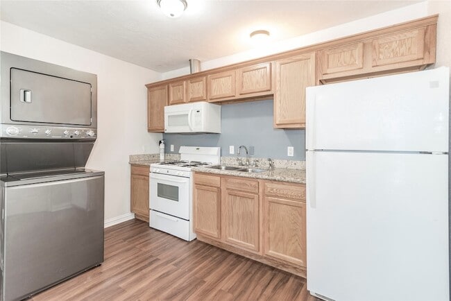 Photo - 3008 Wichita St