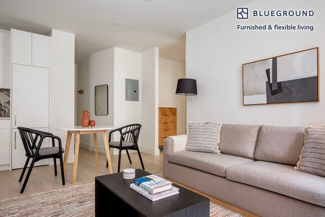 Photo - 300 W 21st St Unit FL4-ID1449