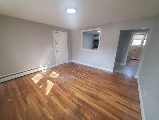 Photo - 433 B Sea St Unit 6