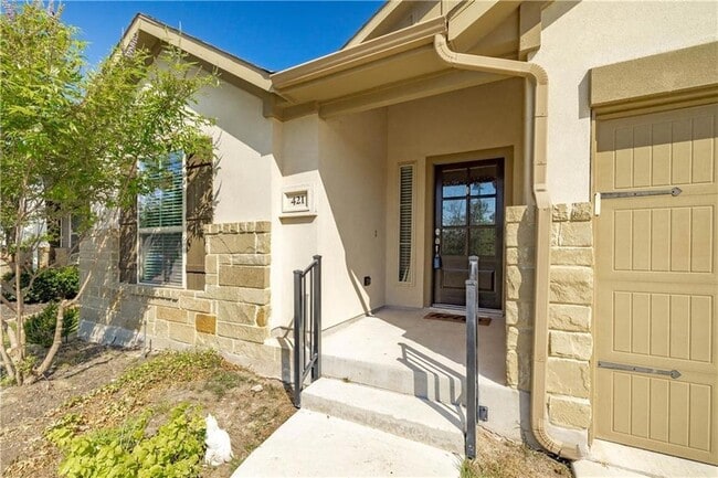 Photo - 421 Inspiration Dr