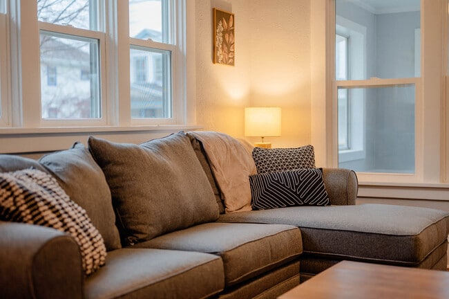 Photo - 714 Jefferson St Unit ID1061632P