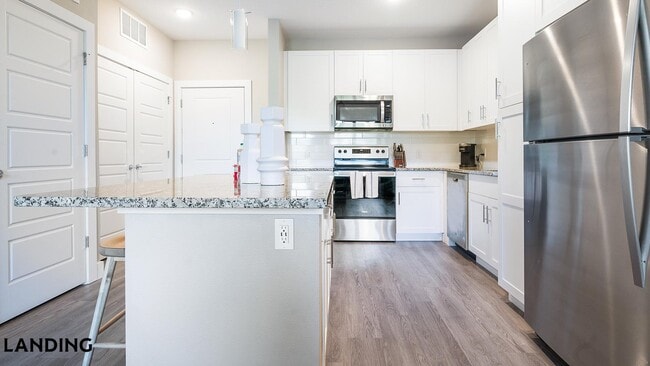 Photo - 3060 Southcreek Blvd Unit 9-206