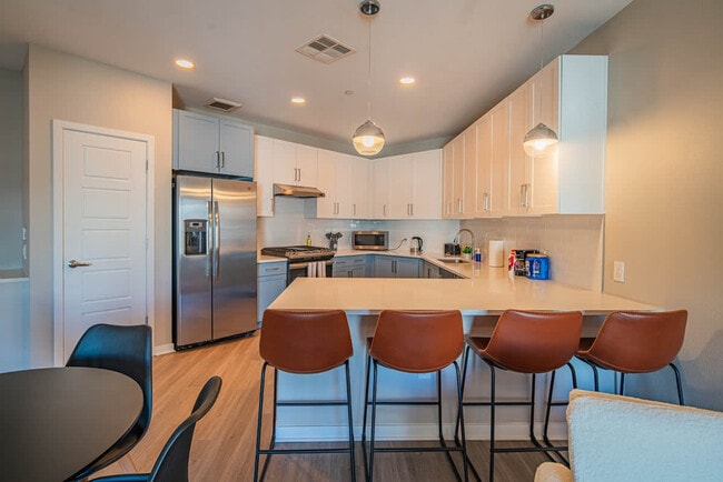 Photo - 777 E Stella Ln Unit ID1263215P