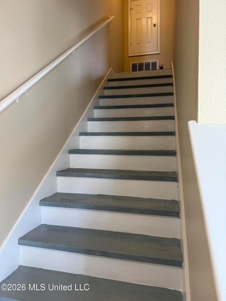 Photo - 1339 Foxwood Pl