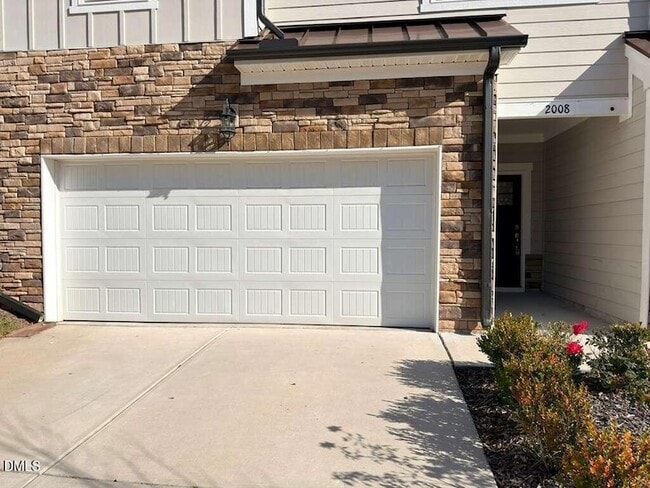 Photo - 2008 Chipley Dr