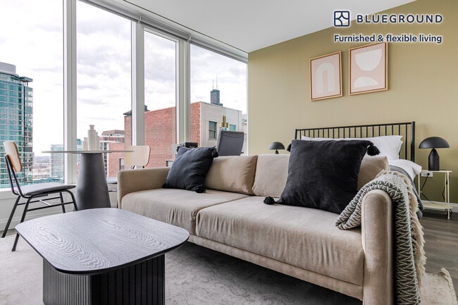 Building Photo - 1000 S Michigan Ave Unit FL25-ID1349