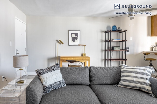 Photo - 615 S Catalina Ave Unit SI FL2-ID398