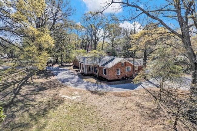 Photo - 4679 Walnut Grove Rd