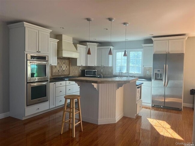 Photo - 3 Thornridge Ln