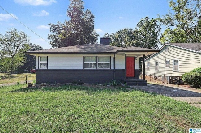 Building Photo - 2017 29th Ave