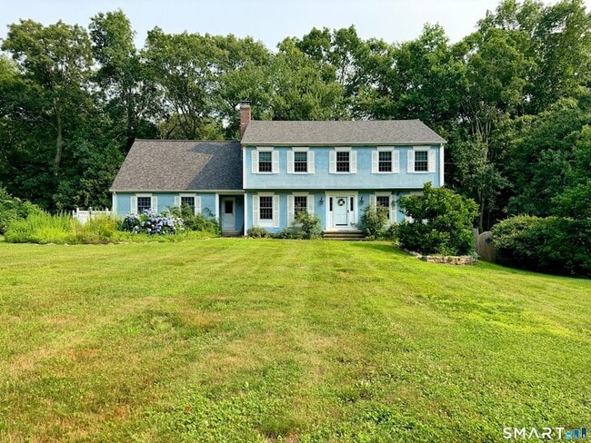 Photo - 22 Hyde Park Dr
