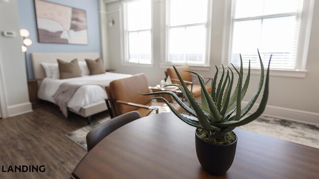 Photo - 187 N Church St Unit 1005