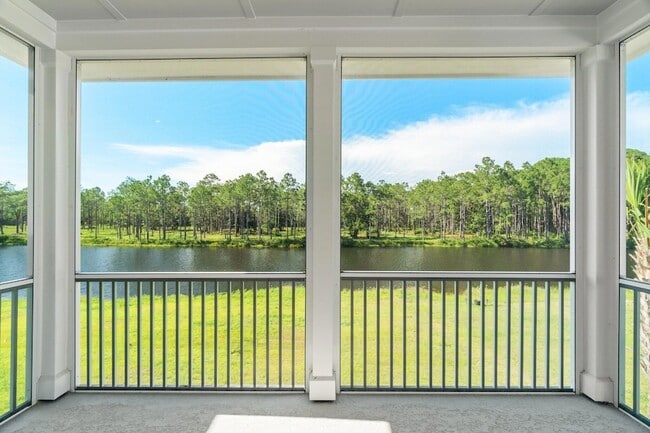 Building Photo - 212 Kara Lake Dr