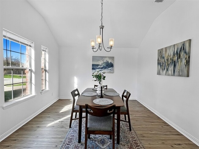 Photo - 2712 Dawn Spring Dr