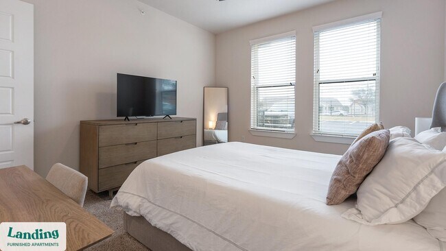 Photo - 15950 Chase Hill Blvd Unit 9209