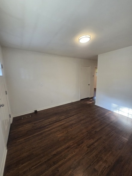 Photo - 419 Kinsey Blvd