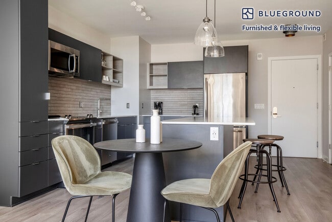 Photo - 3400 Potomac Ave Unit FL9-ID712