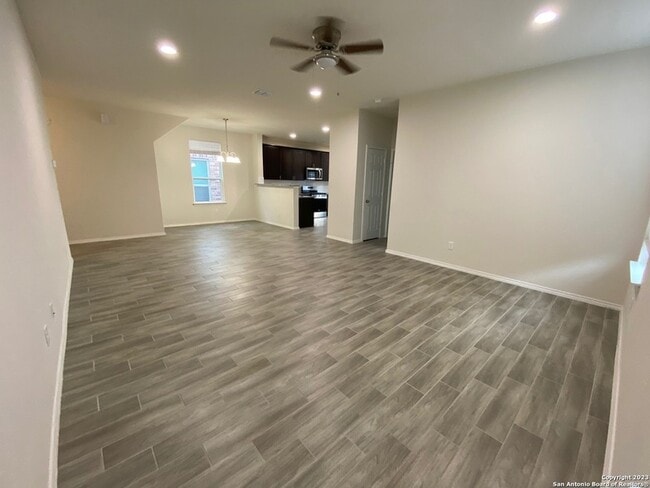 Photo - 11834 Burnett Rnch