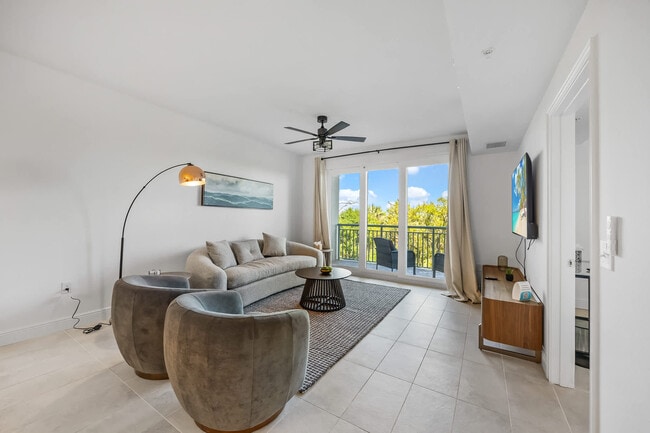 Building Photo - 605 Kemp St Unit ID1069201P