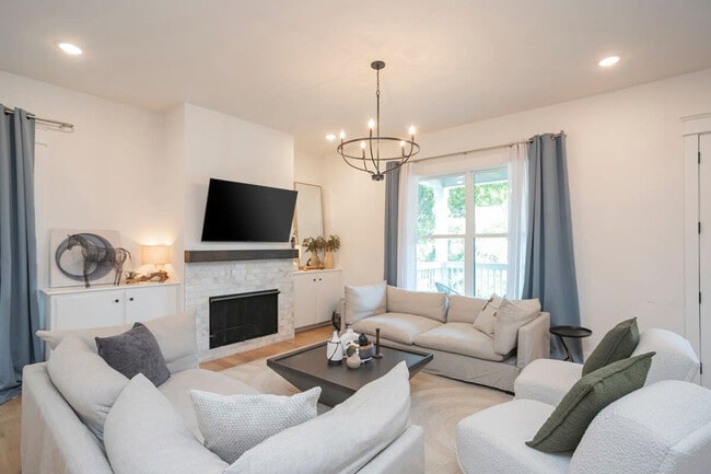 Photo - 106 Walnut Hill Dr Unit ID1312368P