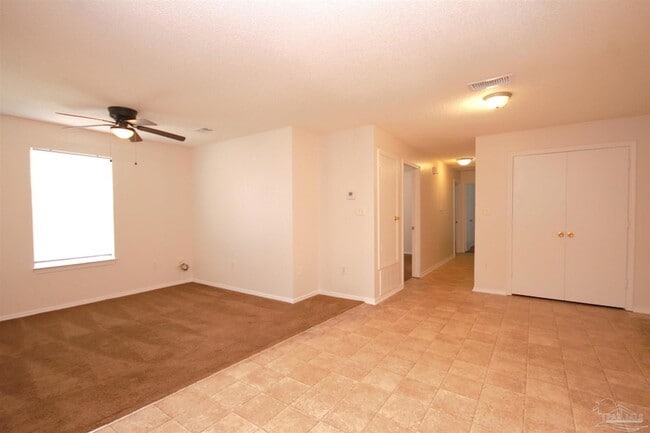 Photo - 624 N G St