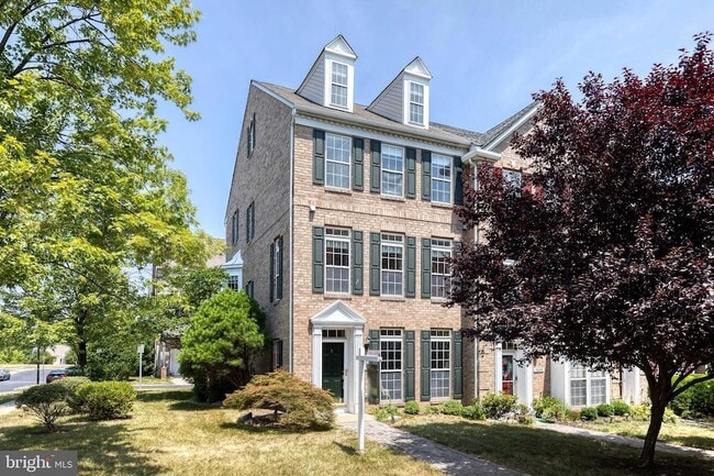 Photo - 1503 Martock Ln