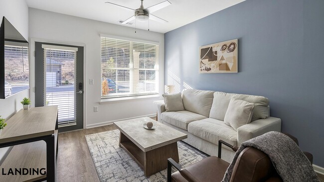 Photo - 2800 Milan Ct Unit 215