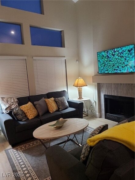 Photo - 884 Carnival Ave