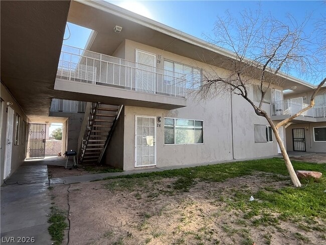 Building Photo - 212 Orland St Unit 28