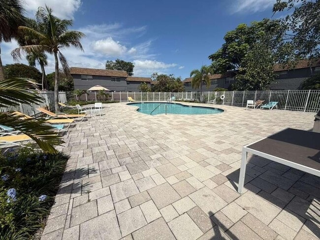 Building Photo - 4869 NW 9th Dr Unit 4869