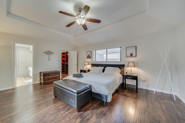 Building Photo - 1021 Mellville Dr Unit SI ID1019512P