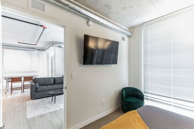 Photo - 776 Euclid Ave Unit SI ID1622838P