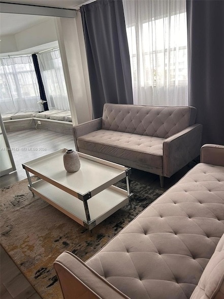 Photo - 1881 Washington Ave Unit 8F