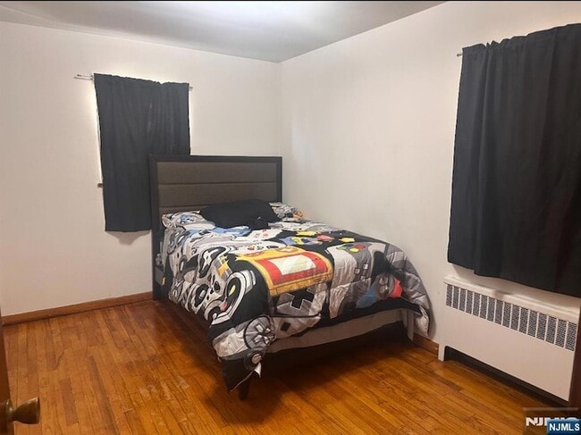 Photo - 239 Riverview Pl