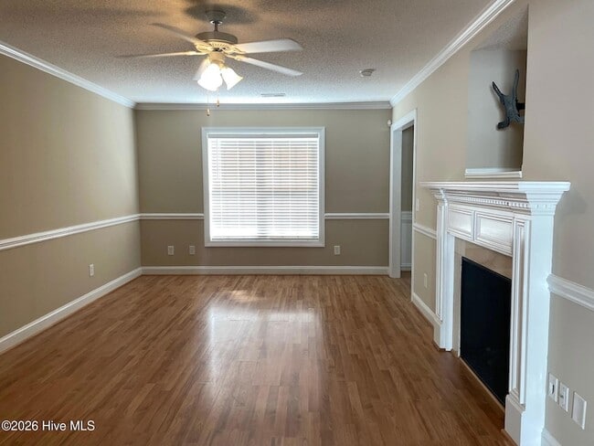 Photo - 104 Chandler Dr