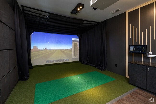 Golf Simulator - The Lodge at Overland