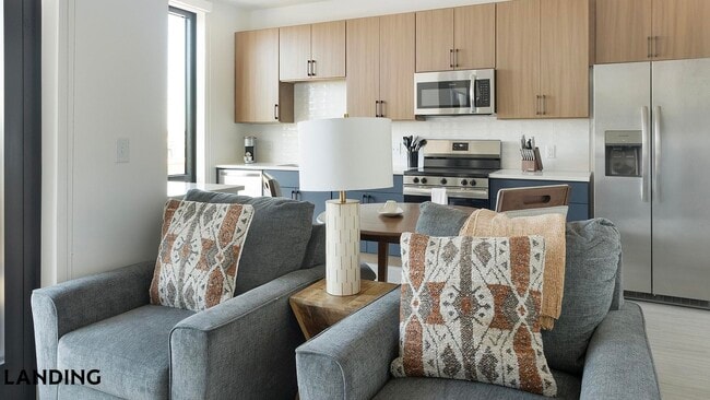 Building Photo - 1007 S Mint St Unit 722