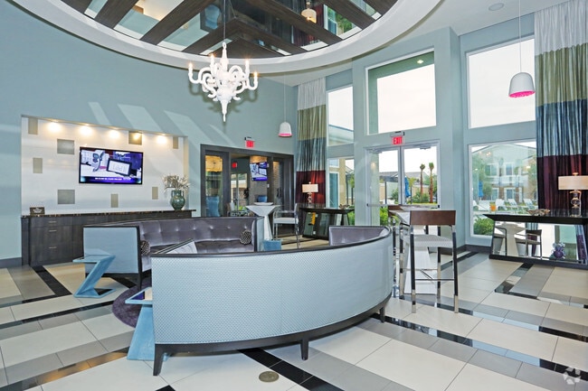 Clubhouse - Elysian St Rose