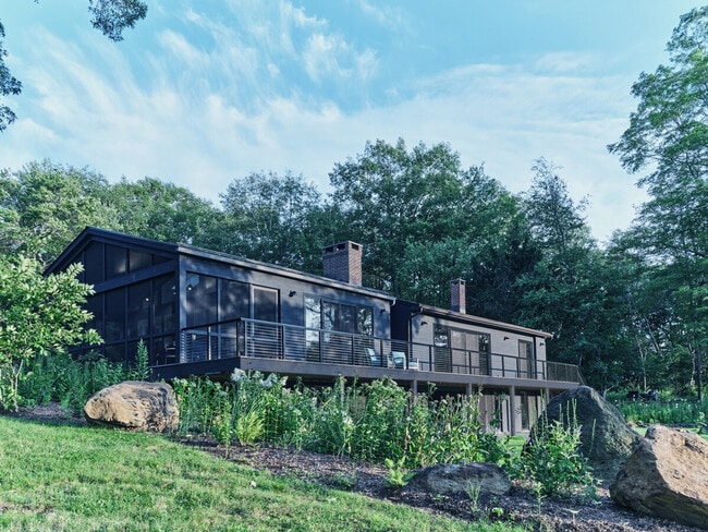 Photo - 296 Brick School Rd Unit SI ID1285727P