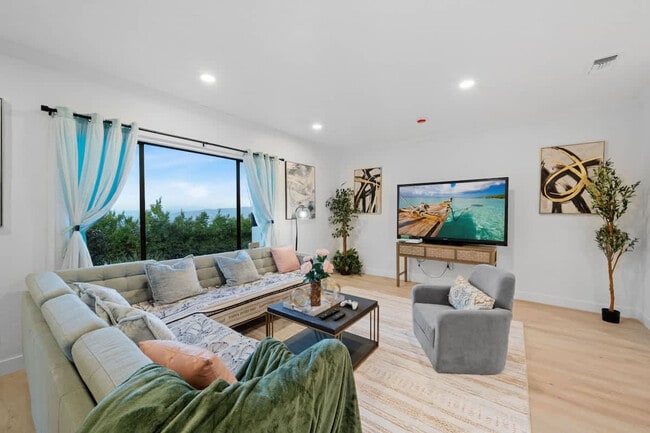 Photo - 5048 Bluff Pl Unit SI ID1465025P
