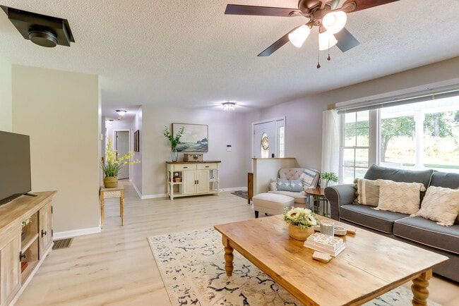 Photo - 1314 Pole Coffee Cir Unit SI ID1625080P