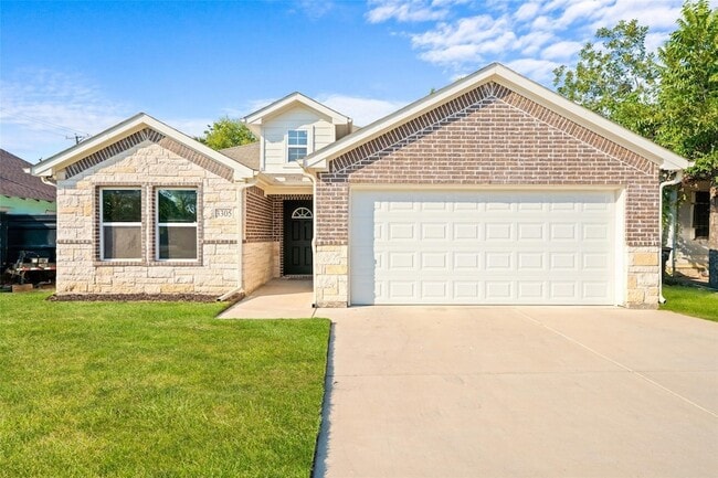 Building Photo - 3305 Avenue J