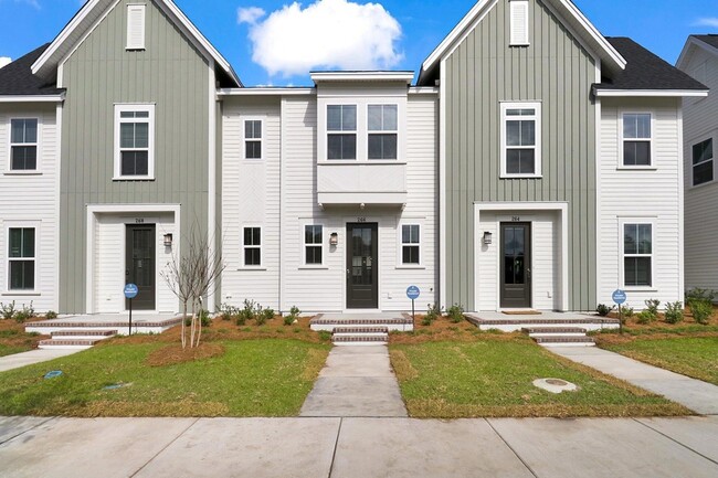 Photo - 266 Symphony Ave