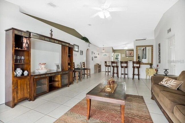 Photo - 50989 U S 27 Unit