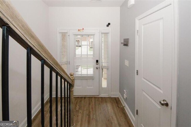 Photo - 10162 Benton Woods Dr