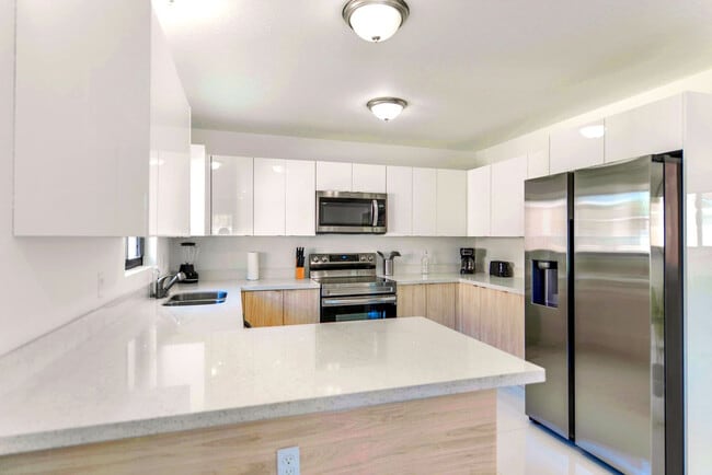 Photo - 2110 NW 66th St Unit SI FL1-ID1230848P