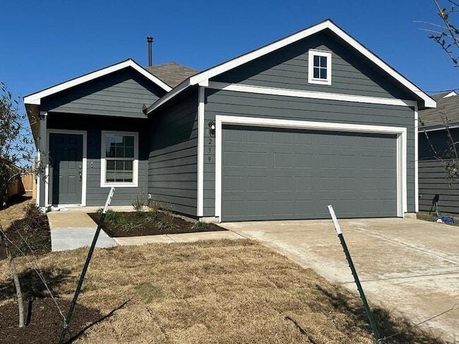 Photo - 239 Mica Trl