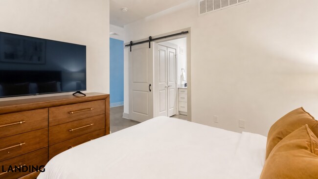 Photo - 707 Seale St Unit 107