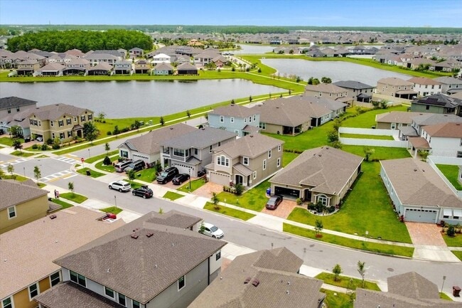 Photo - 2498 Empress Dr