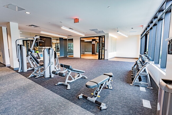 Photo - 1250 Lakeside